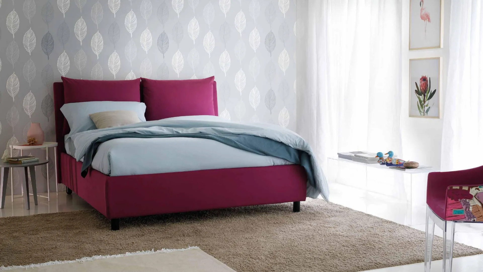 Double Bed Tango S customizable in finishes.