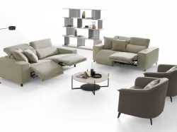 Three-seater Sebastian sofa with motorized relaxation movement.