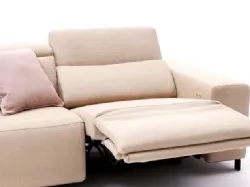 Three-seater Sebastian sofa with motorized relax movement.