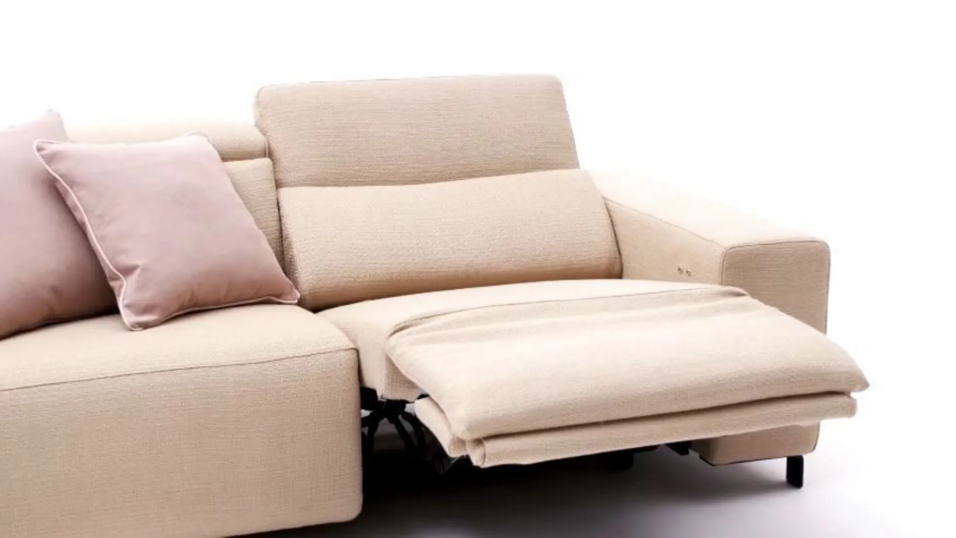 Three-seater Sebastian sofa with motorized relax movement.