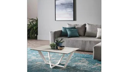 Priamo model coffee table.